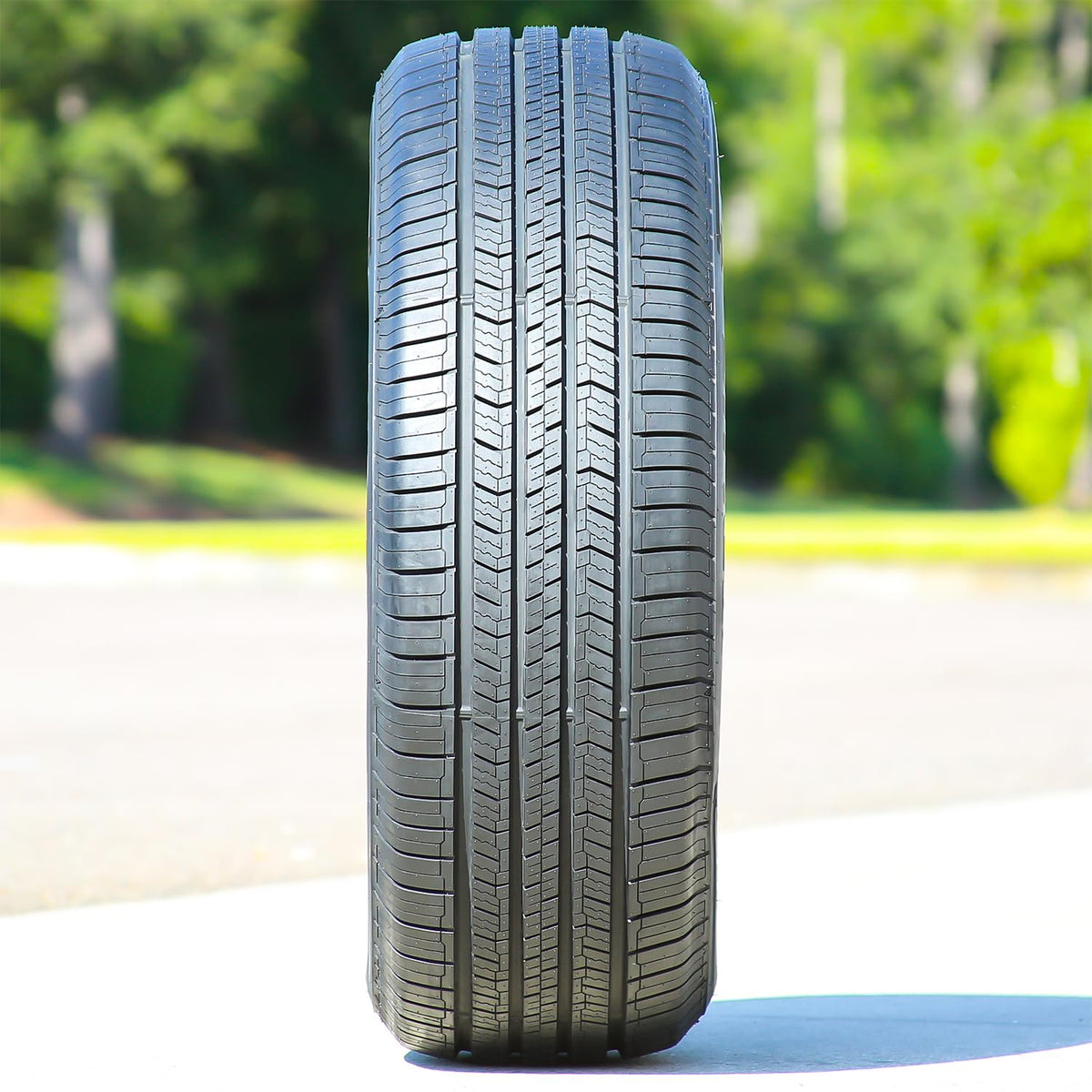 265/70R18 116T Passenger Tire C55182