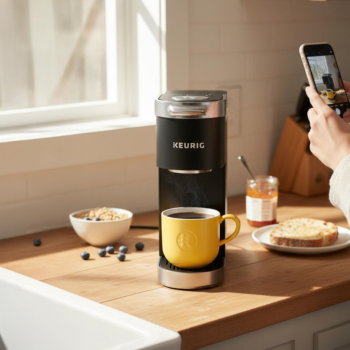 Single Serve Coffee Maker Black D123291
