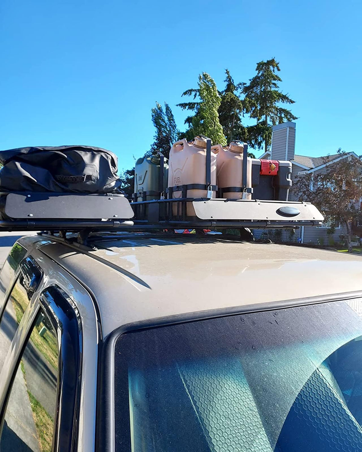 5 Gallon Water Container Holder Mount U58884