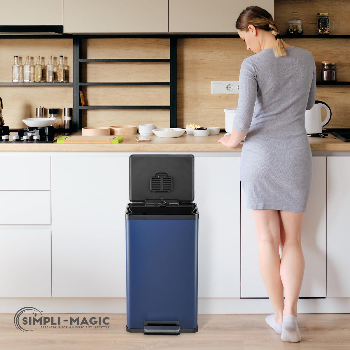 50L Stainless Steel Kitchen Trash Can with Soft-Close Lid Q21634